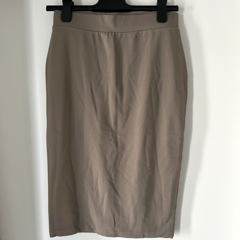 Babaton Contour Pencil Skirt